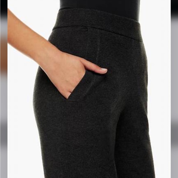 Aritzia Babaton Sweater Jogger - Picture 6 of 10